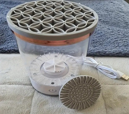 Make-Up Brush Washer & Quick Dryer